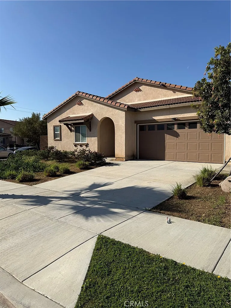 Building Photo - 6840 Sunsight Way