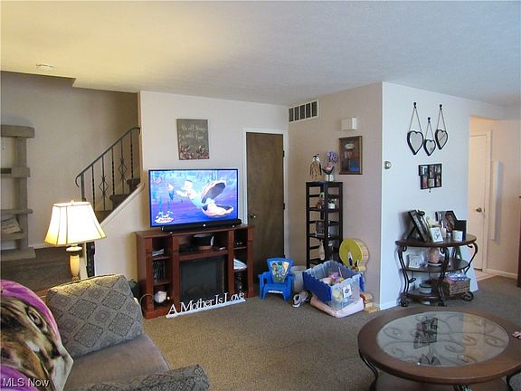 4th image of 13918 Oakbrook Dr #3918