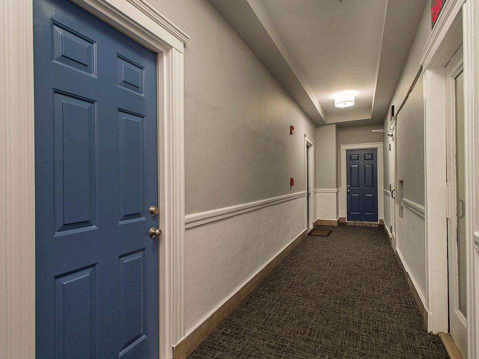 2nd image of 1850 Commonwealth Ave APT 33