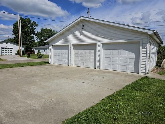 4th image of 36 Johnson Rd