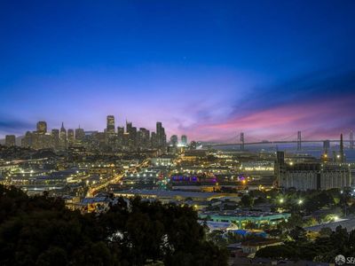 6 Hillview Ct, San Francisco, CA, 94124