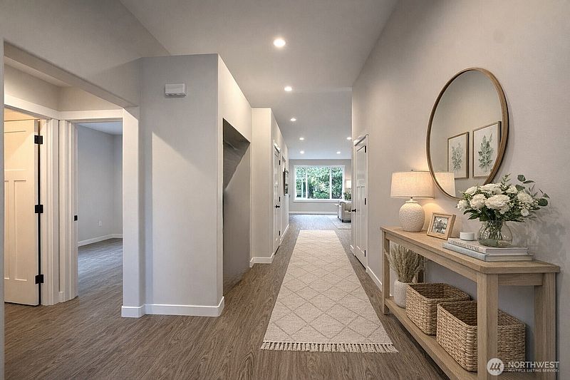 3rd image of 393 Sextans Avenue SW