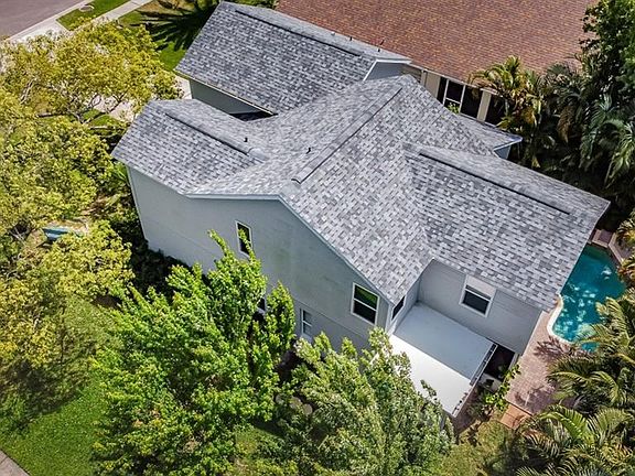 4th image of 2482 Hickman Cir