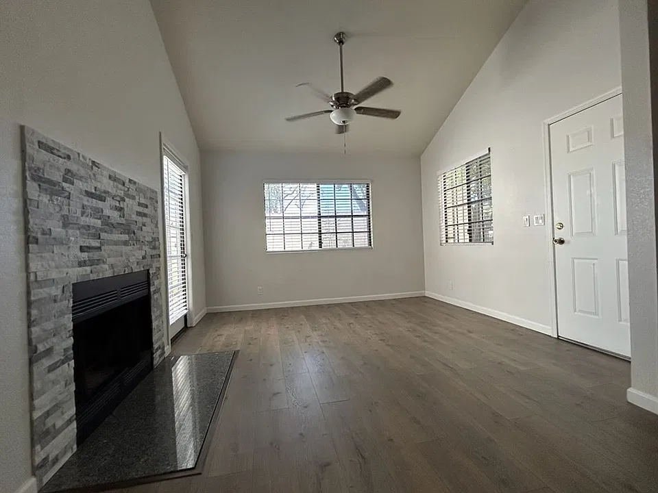 1222 W Baseline Rd #174