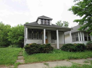 7527 Holmes St, Detroit, MI 48210