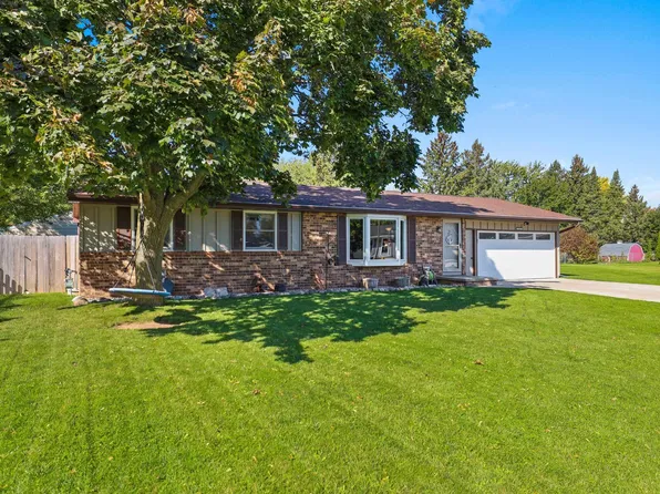 1228 O'Keefe Ct, De Pere, WI 54115