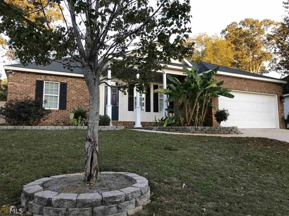 105 Jeannette Pl, Centerville, GA 31028