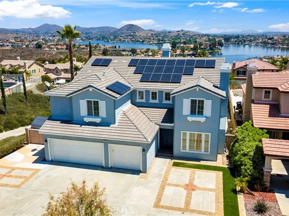 8 Via Del Fico Ct, Lake Elsinore, CA 92532
