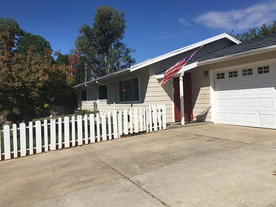 2nd image of 8158 Dutch Haven Blvd