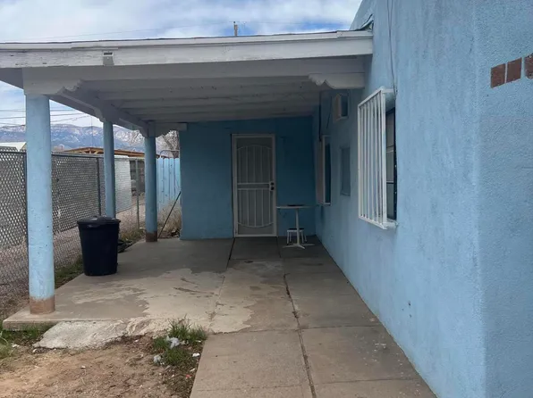 326 Tennessee St NE, Albuquerque, NM 87108