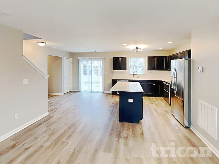 1845 Belle Arbor Dr — Photo 5