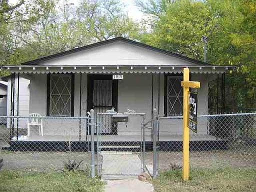 2nd image of 1919 S RIVAS ST