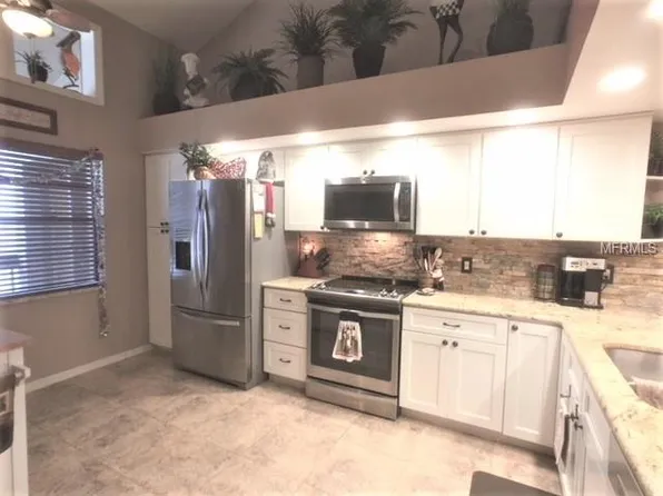 40 Shamrock Way, Oldsmar, FL 34677