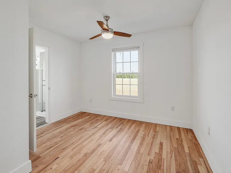 107 Daisy Ln — Photo 11