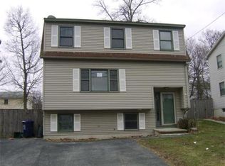 19 Roosevelt Ave, Dracut, MA 01826