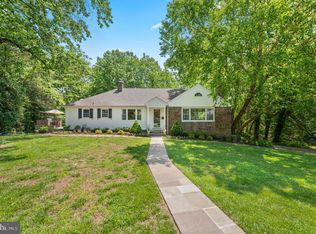 653 Broad Acres Rd, Narberth, PA 19072