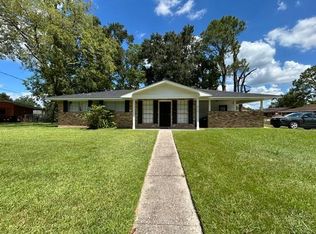 6769 Juniper Dr, Baton Rouge, LA 70812
