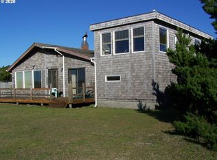 90008 Ocean Dr, Warrenton, OR 97146