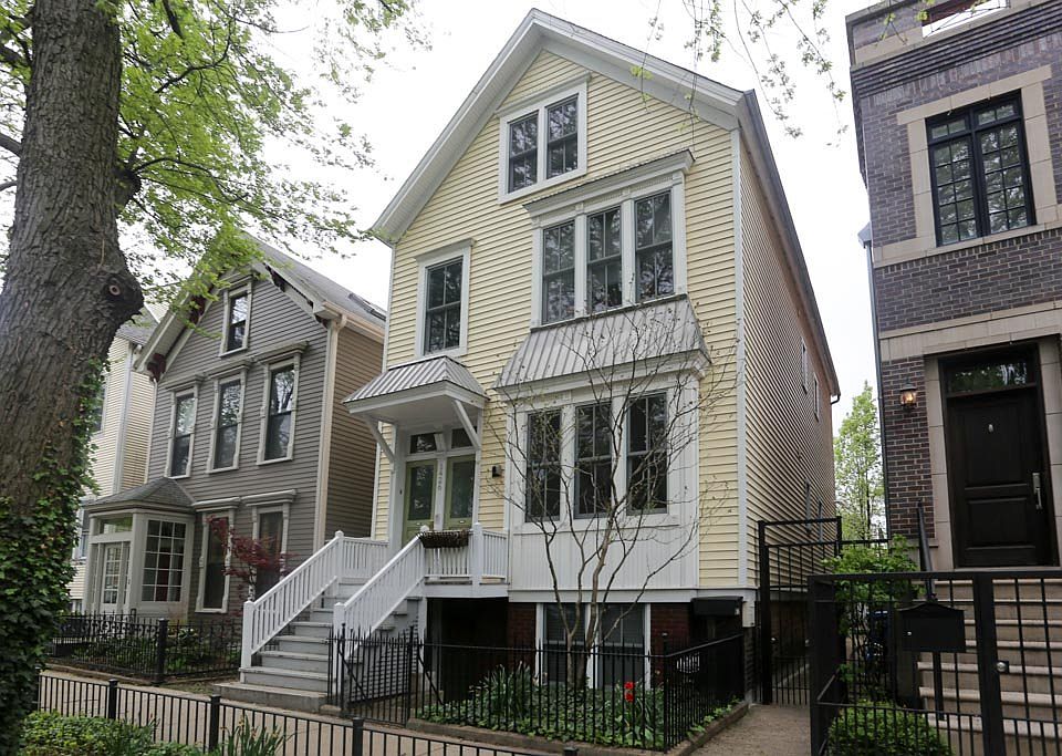 1st image of 1426 W Barry Ave #1F