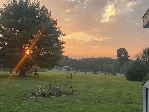 3rd image of 2314 California Rd