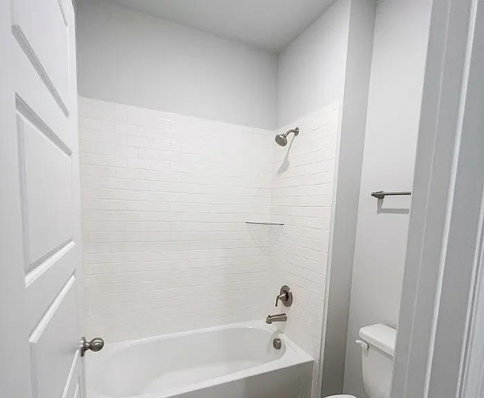 140 Ashbrook St — Photo 24