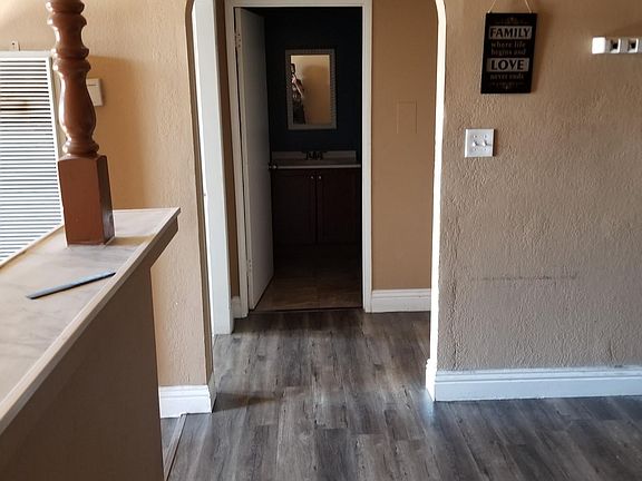 3rd image of 102 W Holt Blvd APT 1