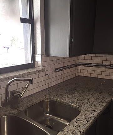 5th image of 816 Loy Ln
