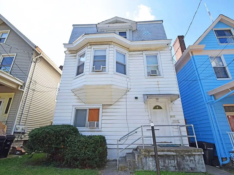 229 Atkinson St #1