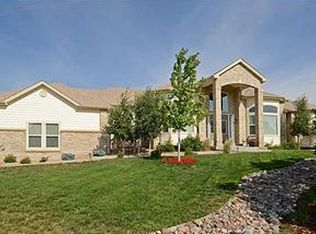 1073 Ridge Oaks Dr, Castle Rock, CO 80104