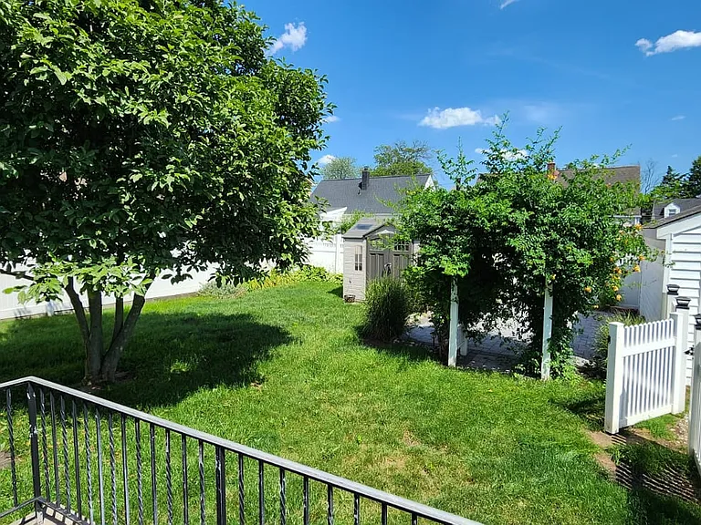 135 Morristown Rd — Photo 25