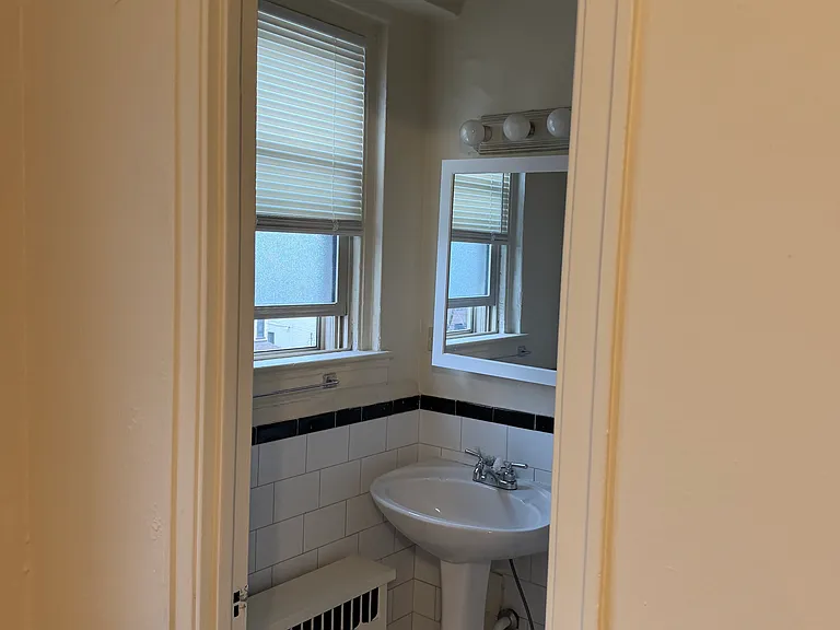 Frontenac — Photo 127
