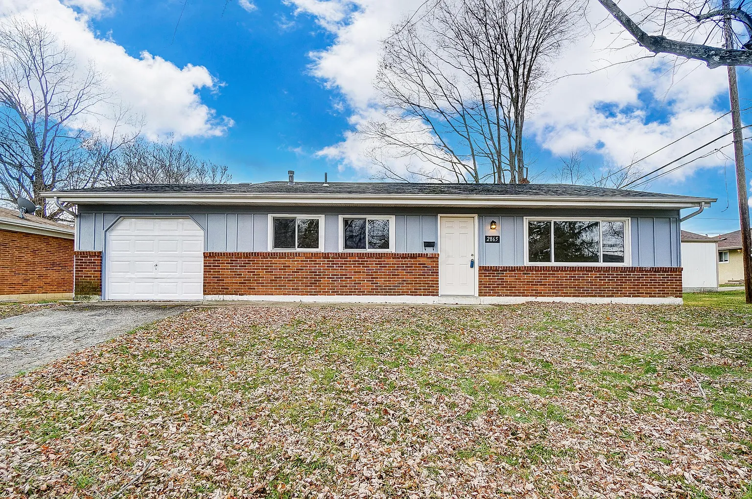 2865 Langfield Dr photo 1