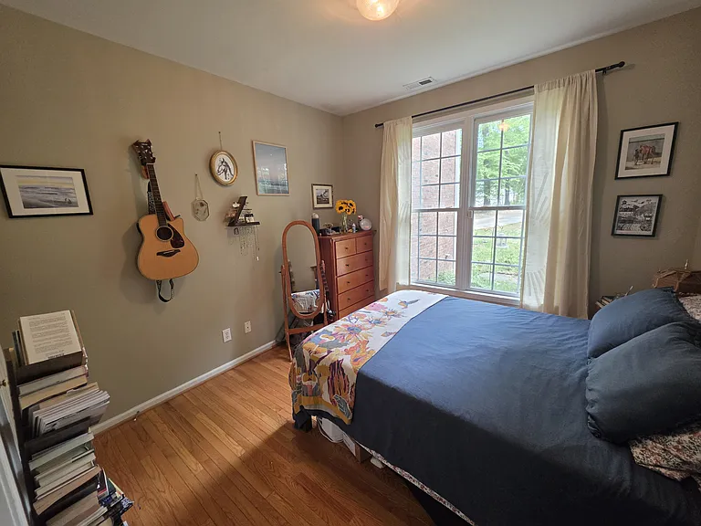5 Spreading Oak Ct — Photo 11