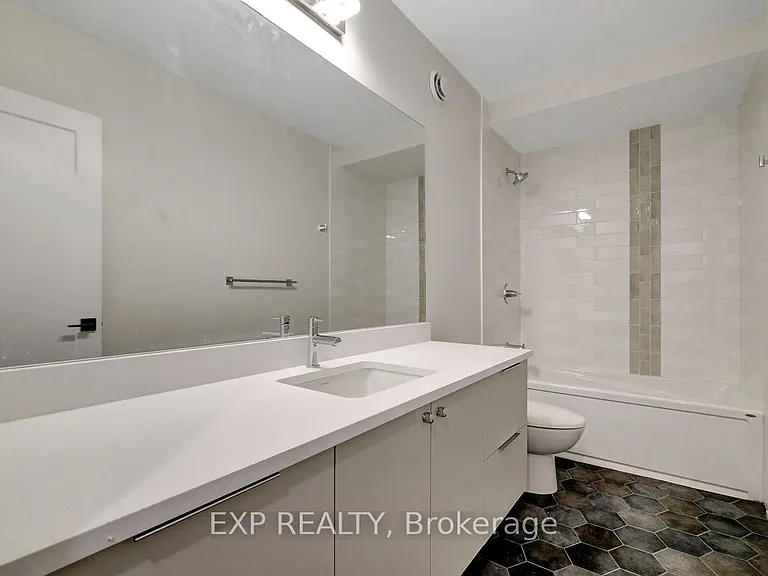533 Broadhead Ave #B — Photo 11