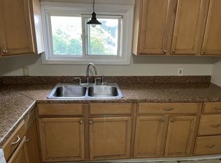 19 Broad St, Schuylerville, NY 12871