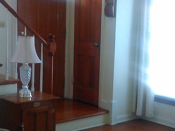 3rd image of 1714 Broadway Ave