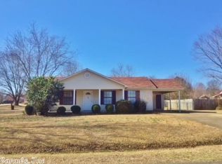 210 Pine Dr, Beebe, AR 72012