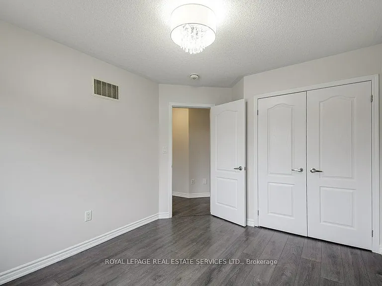 329 Gooding Cres — Photo 25