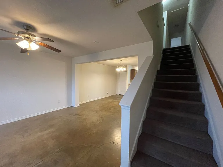 4006 Cambridge Dr — Photo 15