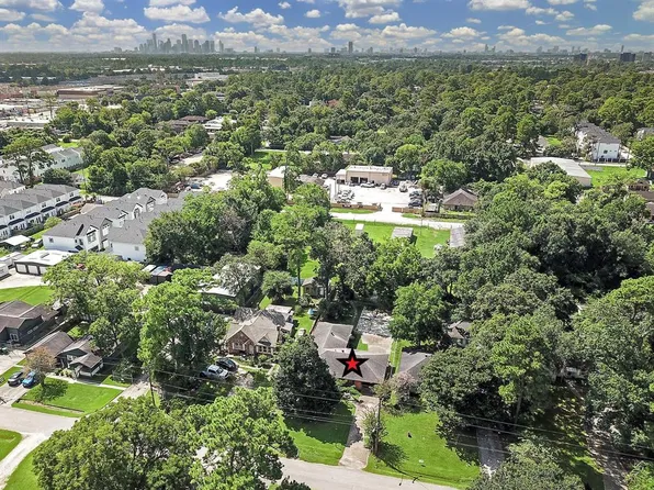 819 Woodcrest Dr, Houston, TX 77018