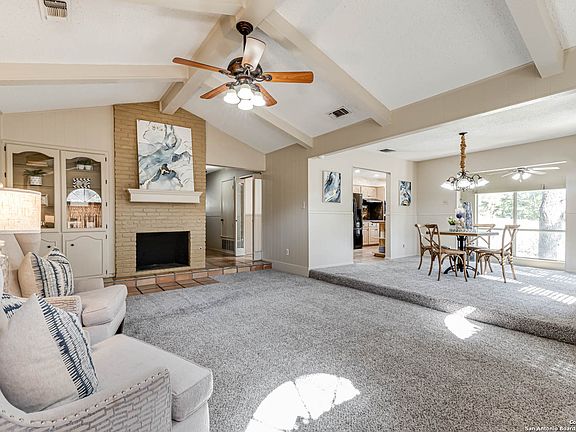 4th image of 1710 PARHAVEN DR
