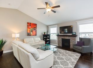 1670 SE Waters Edge Dr, Waukee, IA 50263