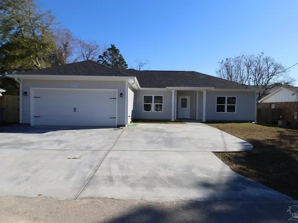 2144 Jeannie St, Navarre, FL 32566