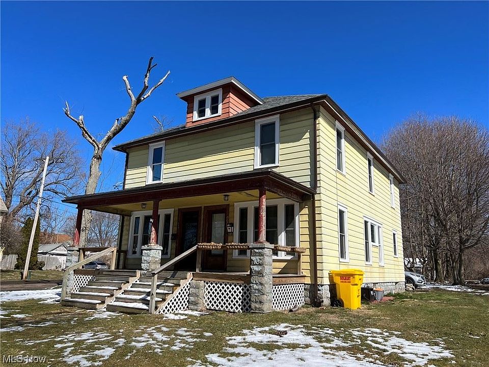 1st image of 602/604 Harbor St