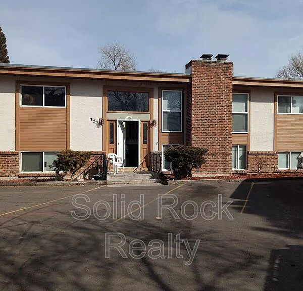 357 Gahart Dr #4 — Photo 11