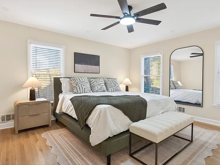 310 Rivoli Cir — Photo 46