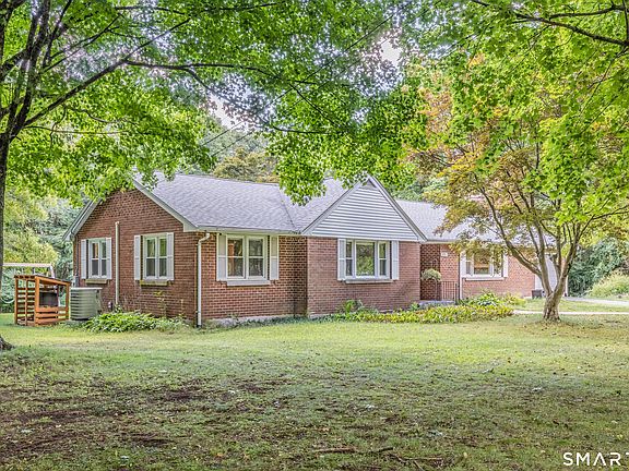 4th image of 171 Loehr Road
