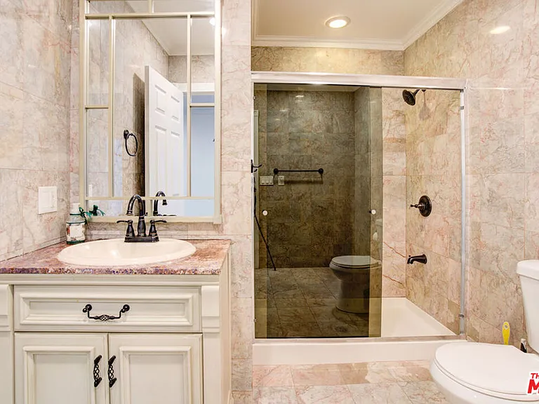 2228 Nella Vista Ave — Photo 44