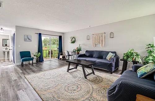 427 W Rich Ave Photo 1