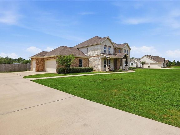 4th image of 6842 Cherry Bayou Dr